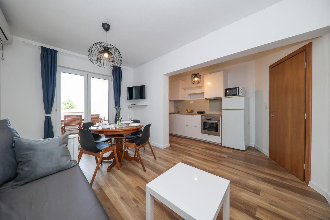 Apartmani Maestral Dobropoljana Εξωτερικό φωτογραφία