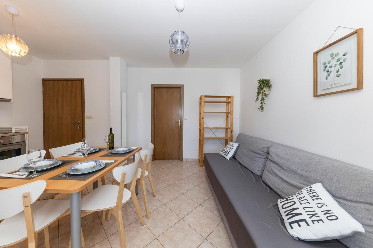 Apartmani Maestral Dobropoljana Εξωτερικό φωτογραφία