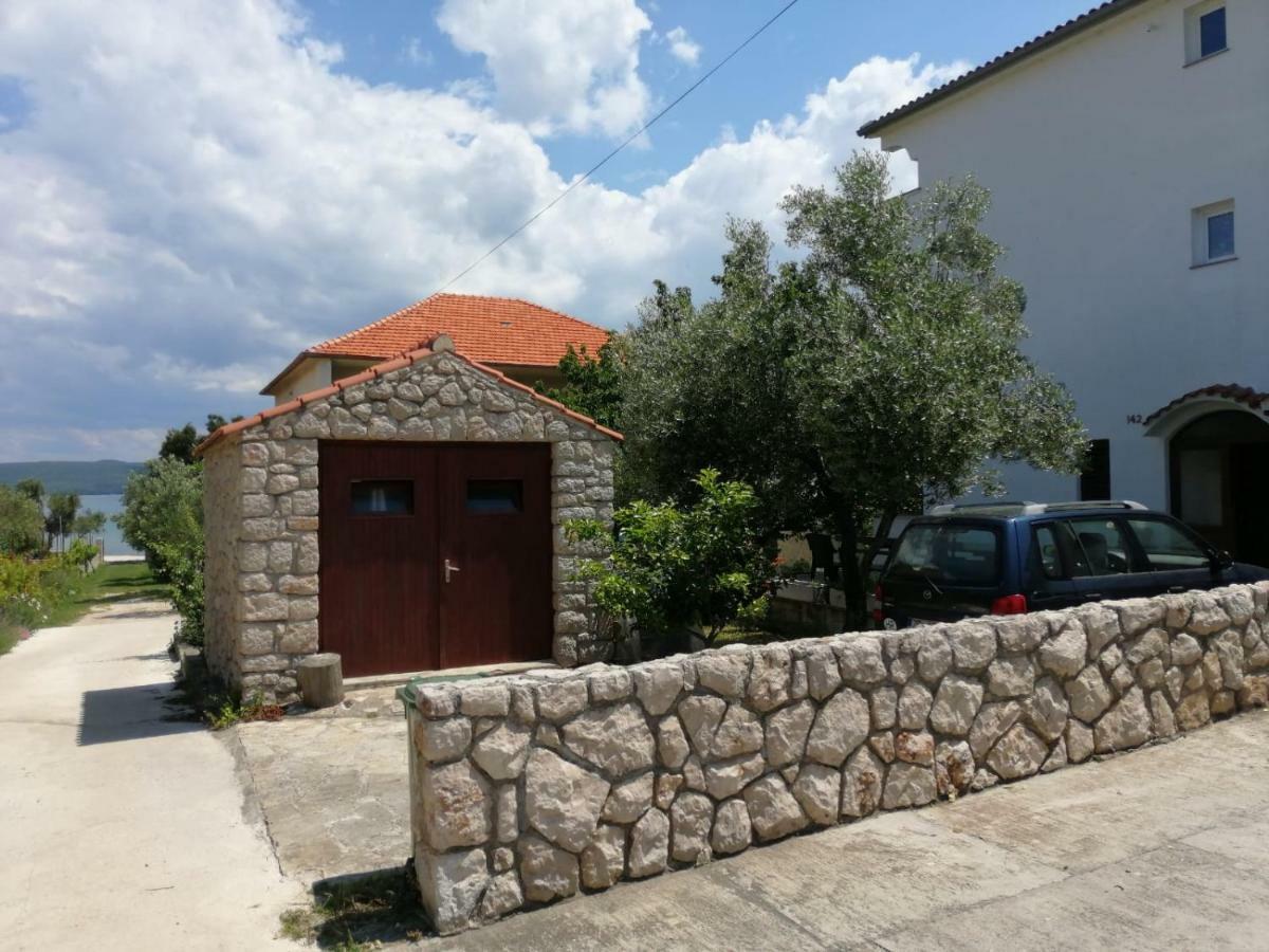 Apartmani Maestral Dobropoljana Εξωτερικό φωτογραφία